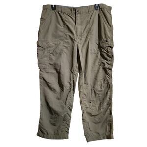 REI Mens XL 30L Long Army Green Cargo Pants Nylon Hiking Outdoors Fishing Pocket